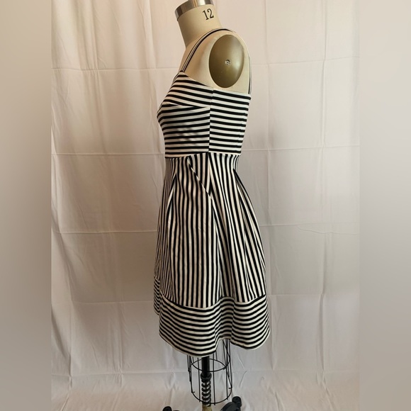 Nwot Brixon Ivy Black & White Striped
Ponte Bib Fit & Flare Summer Dress medium - Picture 7 of 12